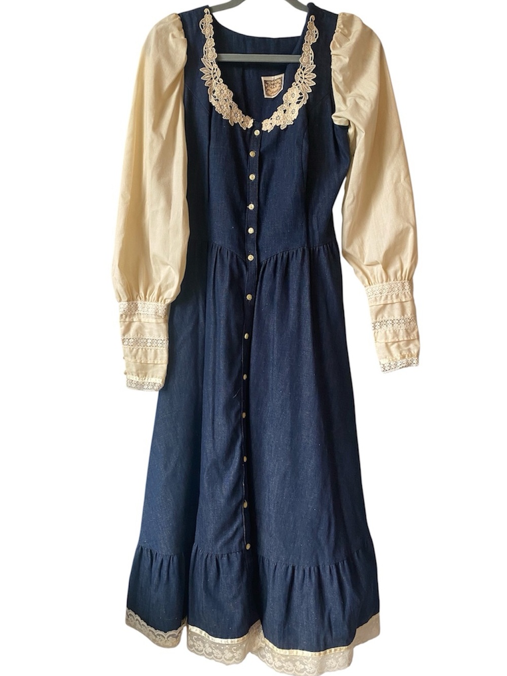 Gunne Sax Vintage 70’s
Prairie Dress Denim Festival
Western Cottagecore - Picture 16 of 17